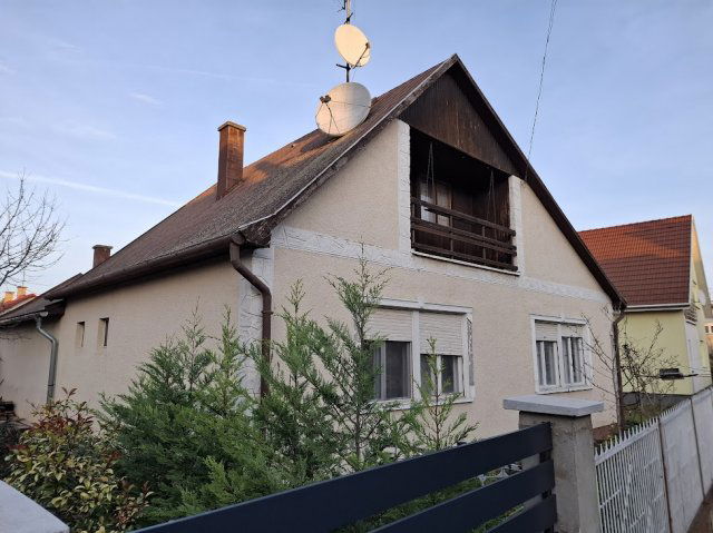 Eladó családi ház, Hajdúszoboszlón, Mikszáth Kálmán utcában
