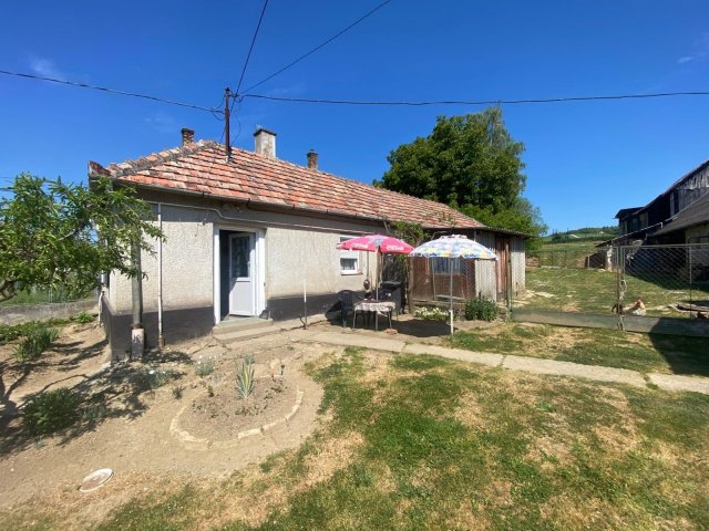 Eladó családi ház, Kallósdon 21.9 M Ft, 3 szobás