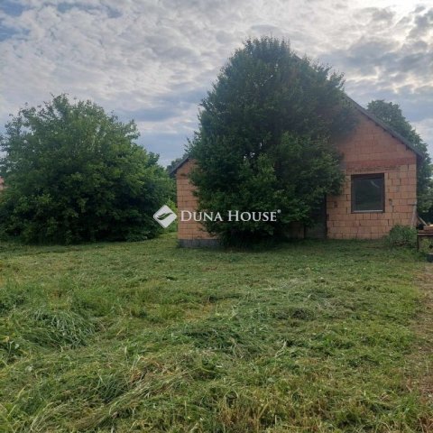 Eladó családi ház, Magyarmecskén 6 M Ft, 2+1 szobás