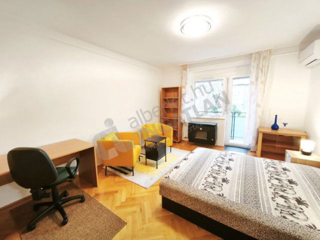 Kiadó téglalakás, albérlet, VIII. kerületben, Hungária körúton