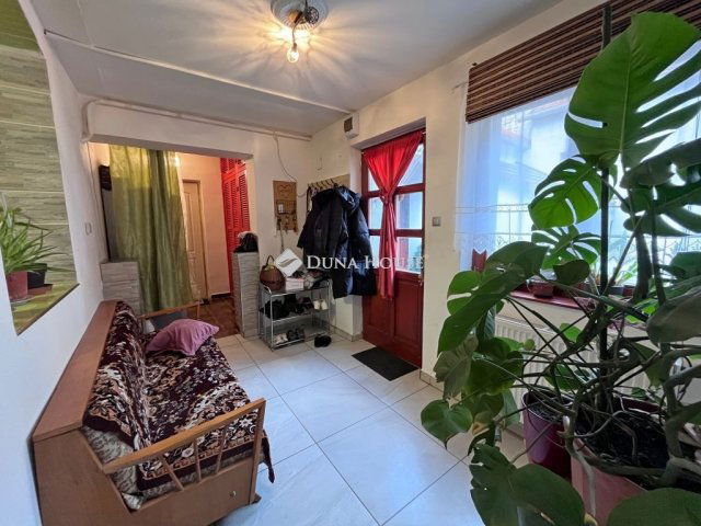 Eladó családi ház, Sárváron 73.9 M Ft, 3 szobás