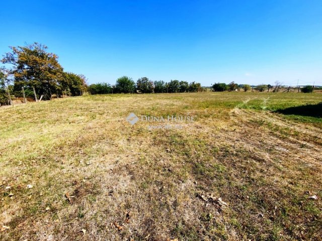 Eladó ipari ingatlan, Seregélyesen 120 M Ft / költözzbe.hu