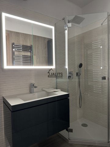 Kiadó téglalakás, albérlet, II. kerületben, Labanc úton