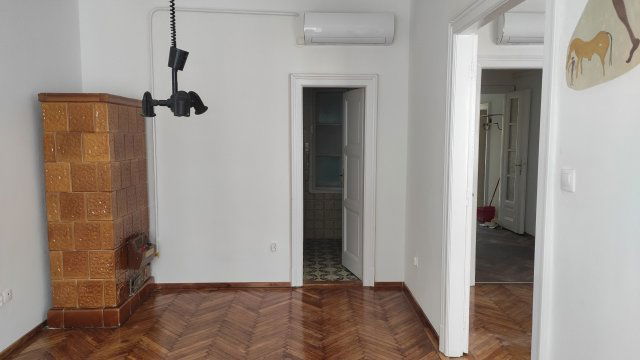 Kiadó téglalakás, albérlet, XIII. kerületben, Balzac utcában