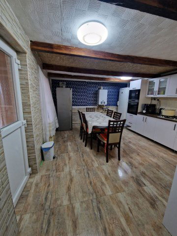 Eladó családi ház, Jászladányon 18.5 M Ft