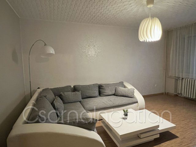 Kiadó téglalakás, albérlet, Győrött 200 E Ft / hó, 2 szobás