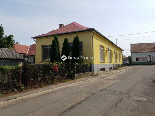 Eladó iroda, Ricsén 22.54 M Ft, 1 szobás / költözzbe.hu
