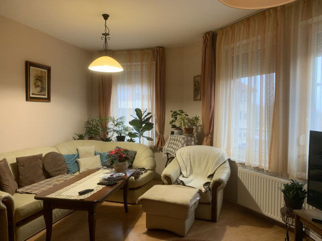 Eladó téglalakás, Zalaegerszegen 69.5 M Ft, 3 szobás