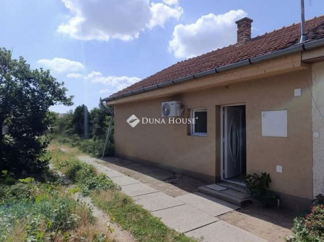 Eladó családi ház, Üllőn, Öregszőlő utcában 29.9 M Ft