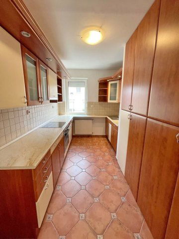 Kiadó téglalakás, albérlet, Debrecenben 290 E Ft / hó, 4 szobás