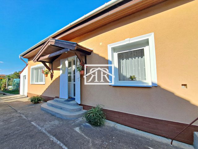 Eladó családi ház, Szegeden, Homoródi utcában 84.9 M Ft