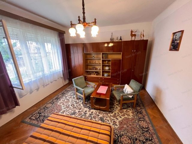 Eladó ikerház, Tényőn 37.5 M Ft, 3 szobás