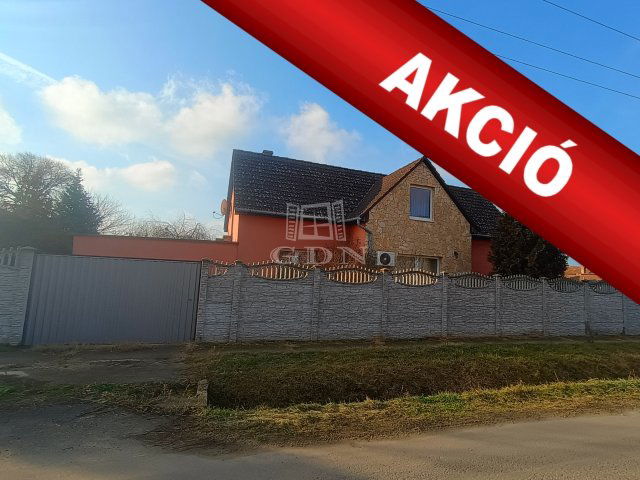 Eladó családi ház, Hajdúhadházon 44.9 M Ft, 4+1 szobás