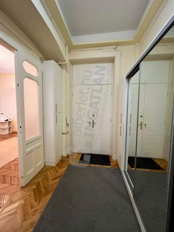 Kiadó téglalakás, albérlet, V. kerületben, Belgrád rakparton