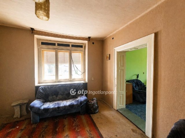 Eladó családi ház, Szalkszentmártonon 15.9 M Ft, 3 szobás