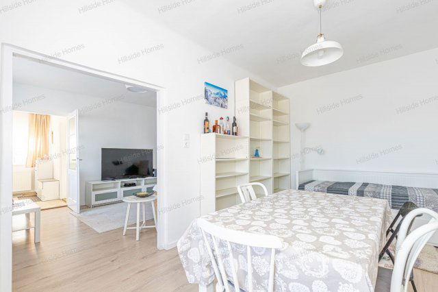 Eladó családi ház, Solymáron 99.9 M Ft, 5 szobás