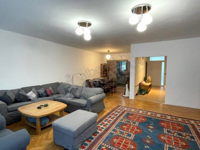 Kiadó ikerház, albérlet, Budapesten, II. kerületben, Csalán úton