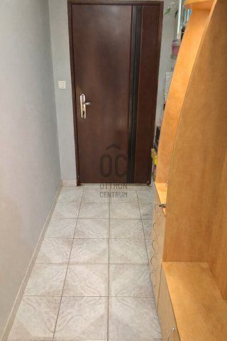 Eladó panellakás, Szegeden 59.9 M Ft, 3 szobás