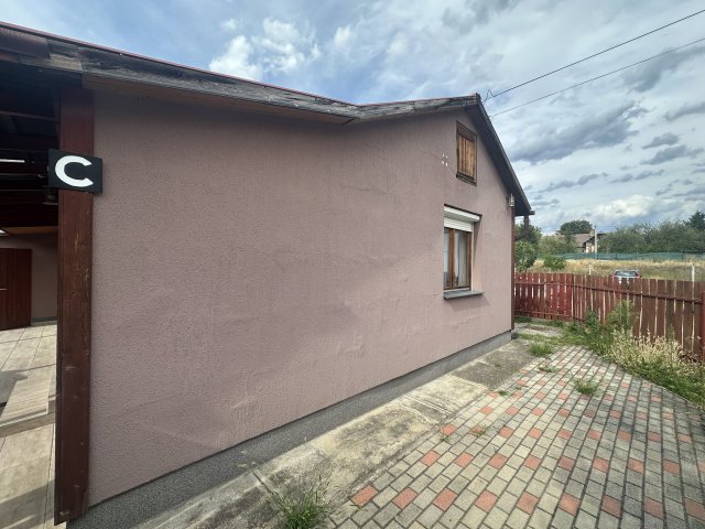 Eladó téglalakás, Pécelen 45.4 M Ft, 2 szobás