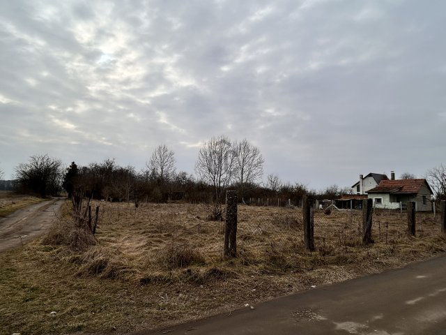 Eladó telek, Cegléden 2.5 M Ft / költözzbe.hu