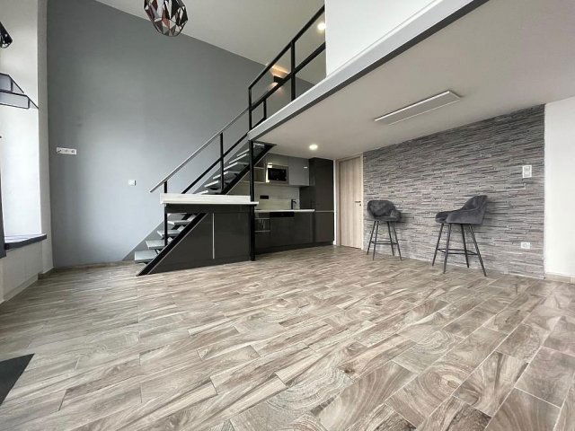 Eladó téglalakás, Budapesten, VII. kerületben, Dembinszky utcában