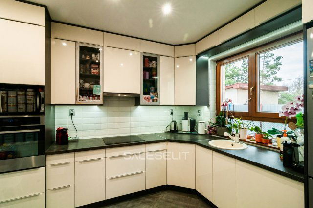 Eladó családi ház, Debrecenben 114.99 M Ft, 3 szobás