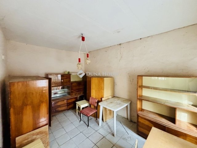 Eladó családi ház, Sándorfalván 55.9 M Ft, 1+1 szobás