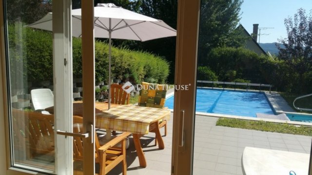 Eladó családi ház, Budapesten, II. kerületben 239.9 M Ft