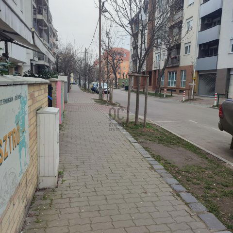 Eladó garázs, Budapesten, XIII. kerületben 7 M Ft