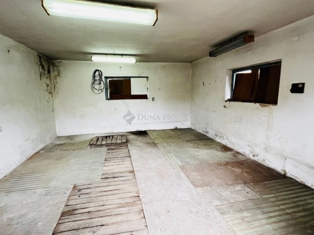 Eladó családi ház, Tápiószecsőn 54.9 M Ft, 4 szobás