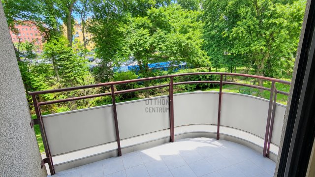 Eladó panellakás, Budapesten, III. kerületben 84.9 M Ft, 2 szobás