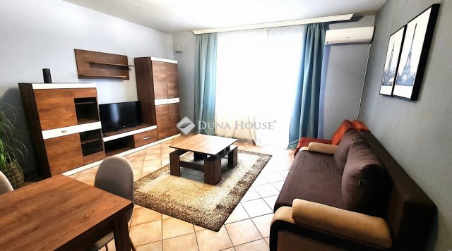 Kiadó téglalakás, albérlet, Hajdúszoboszlón 240 E Ft / hó