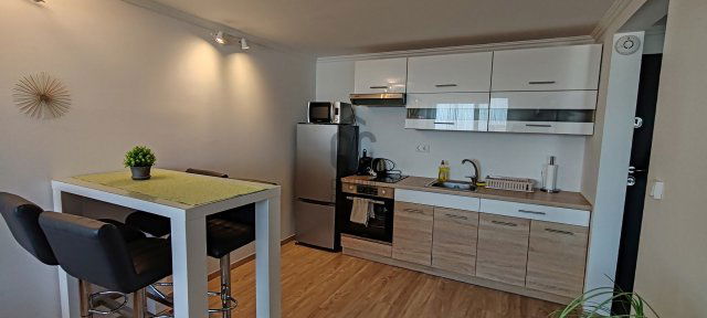 Eladó panellakás, Siófokon 73.5 M Ft, 2 szobás