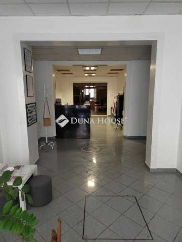 Eladó üzlethelyiség, Szegeden 150 M Ft / költözzbe.hu