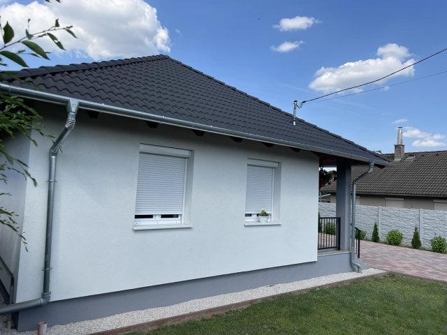 Eladó családi ház, Erdőkertesen 95 M Ft, 4 szobás
