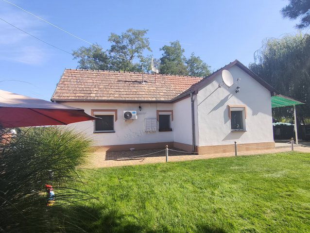 Eladó mezogazdasagi ingatlan, Lajosmizsén 52.5 M Ft, 2 szobás