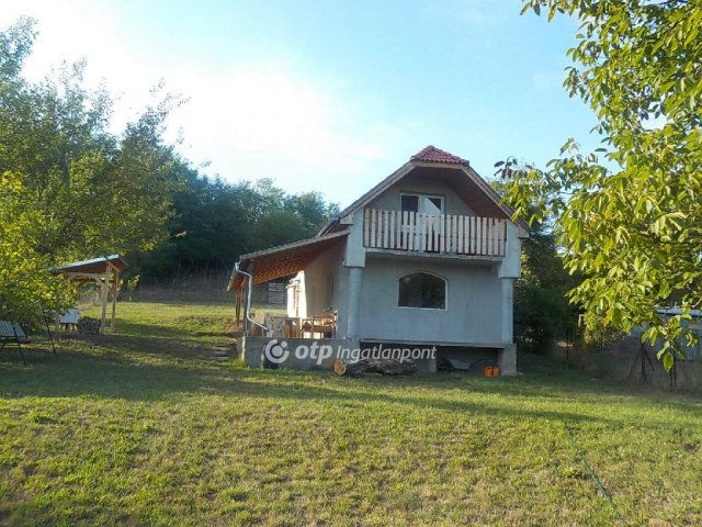 Eladó családi ház, Kaposváron 34 M Ft, 3 szobás