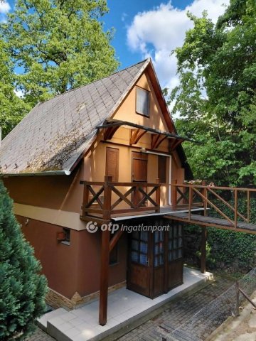 Eladó családi ház, Noszvajon 69.5 M Ft, 2+2 szobás