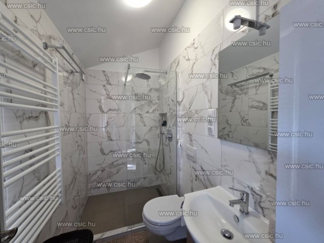 Eladó téglalakás, Pomázon 59.9 M Ft, 2 szobás