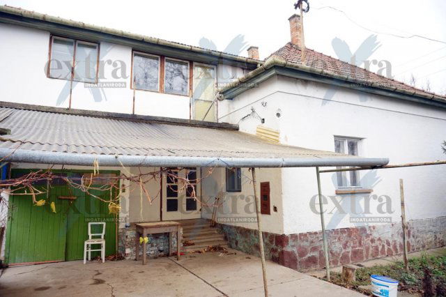 Eladó telek, Szegeden 85 M Ft, 5 szobás / költözzbe.hu