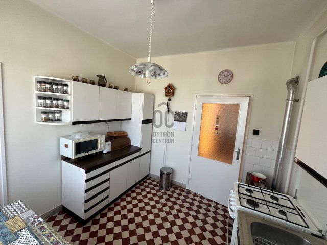 Eladó családi ház, Zalaegerszegen 64 M Ft, 3 szobás