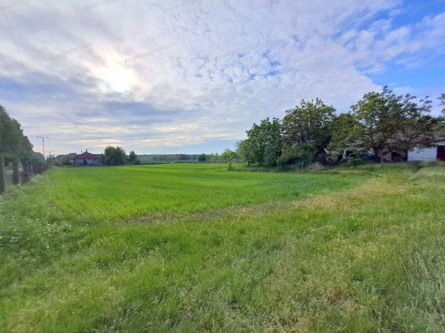 Eladó családi ház, Nyírbogdányon 21.9 M Ft, 2 szobás