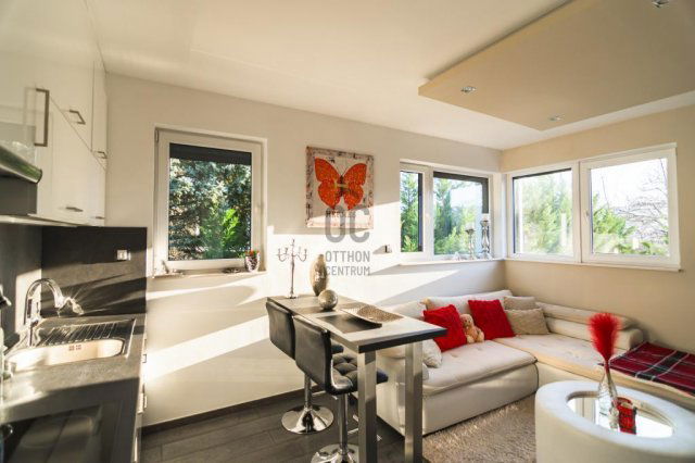 Eladó téglalakás, Budapesten, II. kerületben 124.9 M Ft