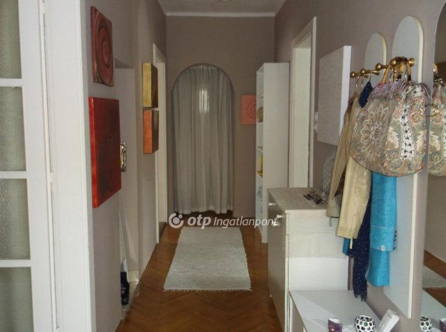 Eladó családi ház, Gyöngyösön 79.9 M Ft, 3 szobás