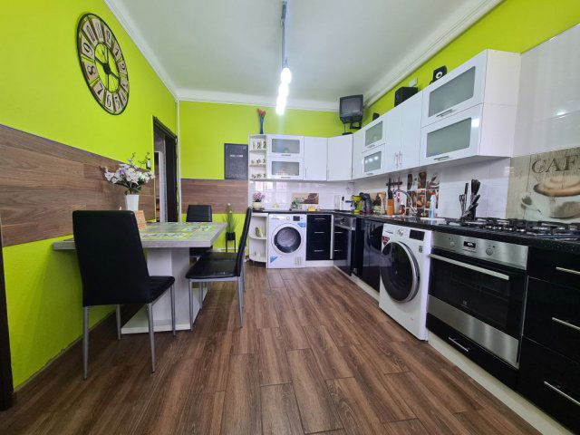 Eladó ikerház, Hajdúhadházon 47.5 M Ft, 4 szobás