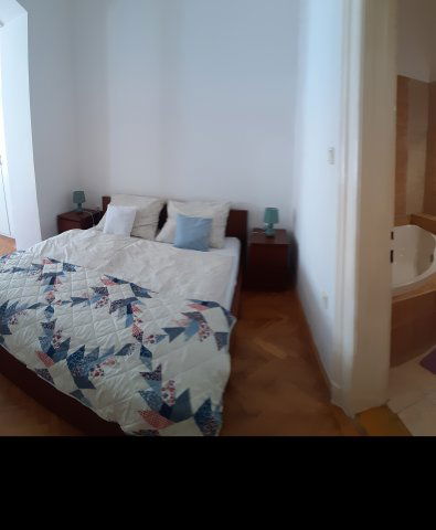 Eladó téglalakás, Budapesten, VI. kerületben 132 M Ft