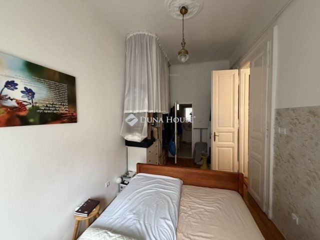 Eladó téglalakás, Budapesten, VII. kerületben 98.9 M Ft