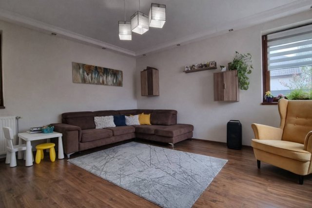 Eladó családi ház, Nyíregyházán 92.9 M Ft, 4 szobás