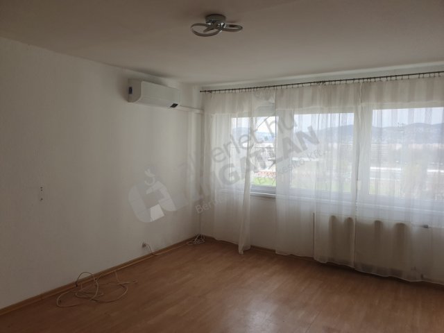 Kiadó téglalakás, albérlet, XIII. kerületben, Népfürdő utcában