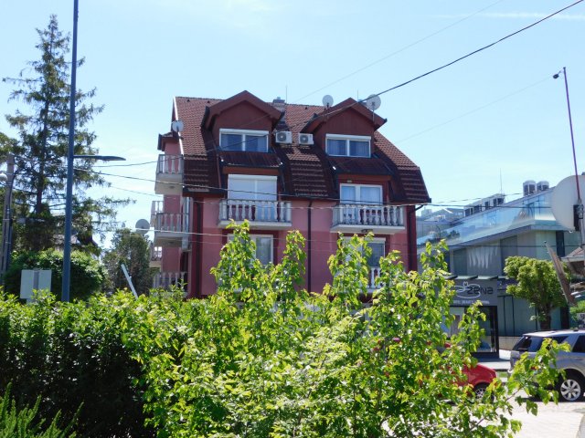 Eladó téglalakás, Hévízen 60.916 M Ft, 1+1 szobás
